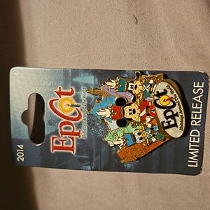 Disney pin